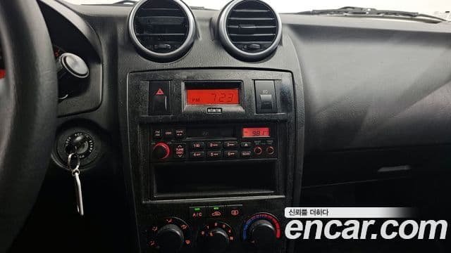 Hyundai 투스카니 люксовая версия, 2005 14