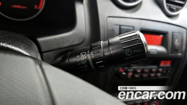 Hyundai 투스카니 люксовая версия, 2005 18