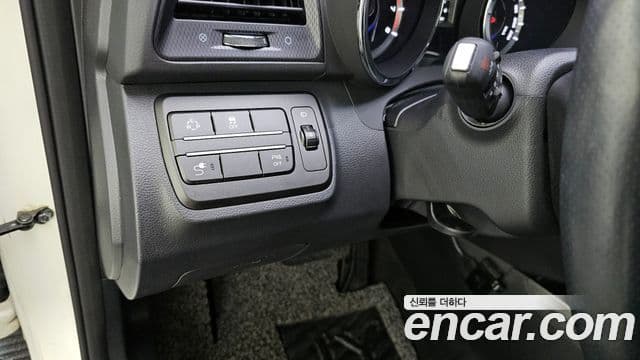 KG모빌리티(SsangYong) Tivoli Air 1.6 RX 2WD, 2017 16