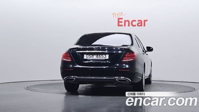 Mercedes-Benz E-класс W213 Avantgarde, 2018 4