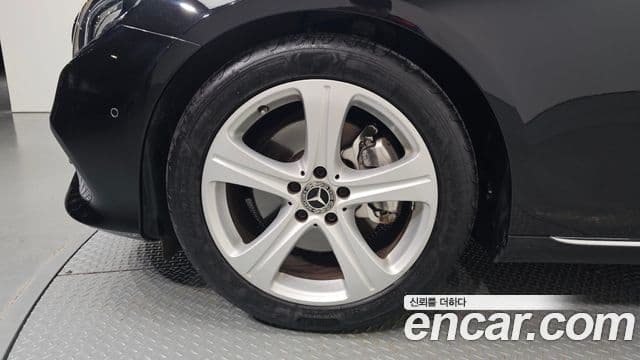 Mercedes-Benz E-класс W213 Avantgarde, 2018 все фото