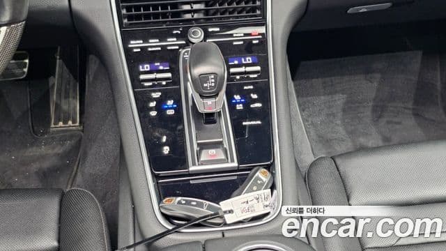 Porsche Panamera (971) 2.9 AWD E-гибрид, 2018 9