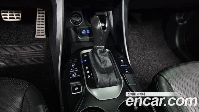 Hyundai The / новый New Maxcruz Prestige, 2017 9