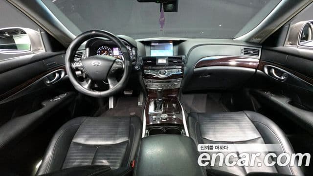 Infiniti M56 Y51, 2011 7