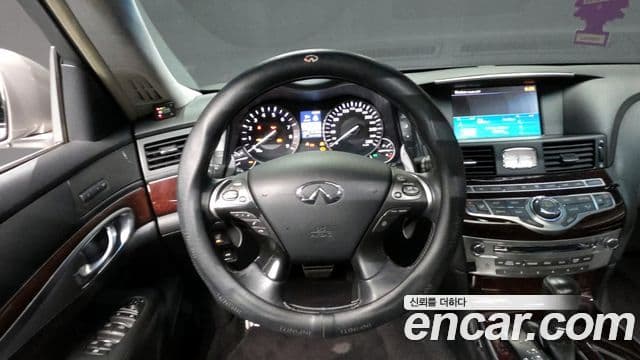 Infiniti M56 Y51, 2011 13