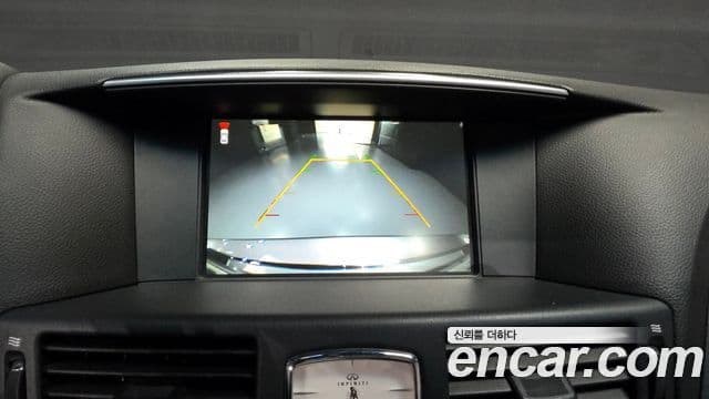 Infiniti M56 Y51, 2011 15