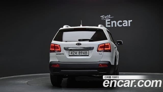 Kia Sorento R Premium, 2011 4