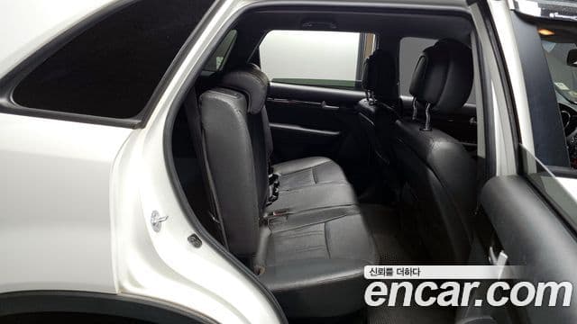 Kia Sorento R Premium, 2011 11