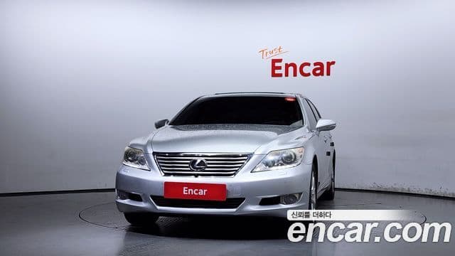 Lexus LS460 XF40, 2012 3