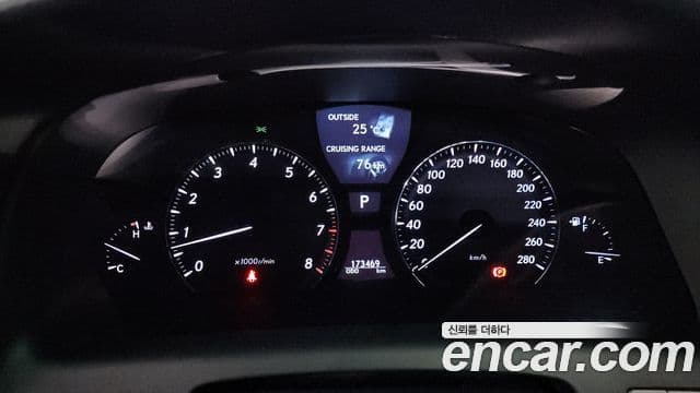 Lexus LS460 XF40, 2012 8