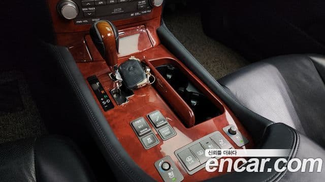 Lexus LS460 XF40, 2012 9