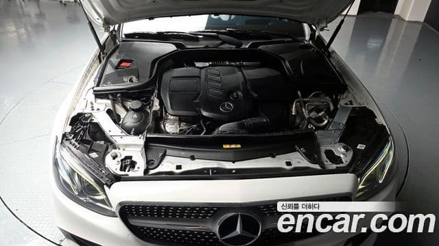 Mercedes-Benz E-класс W213 E220d кабриолет, 2018 6