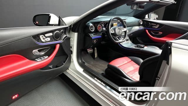 Mercedes-Benz E-класс W213 E220d кабриолет, 2018 10