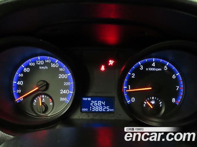 Hyundai Genesis купе 200 турбо P, 2010 8