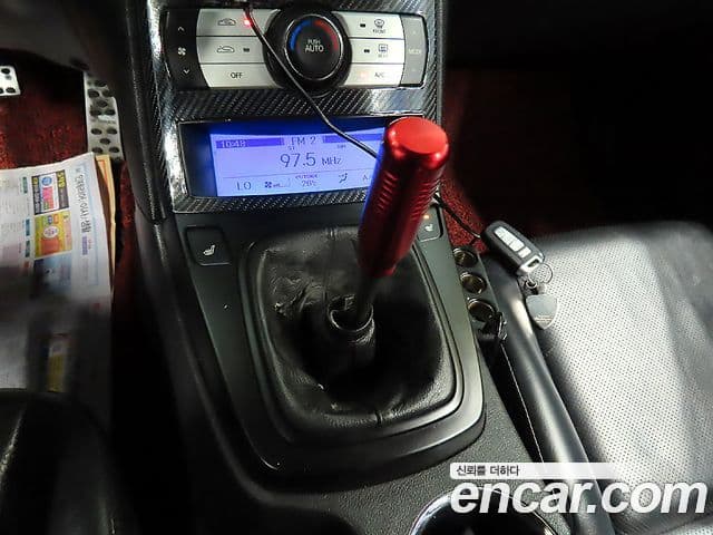 Hyundai Genesis купе 200 турбо P, 2010 9