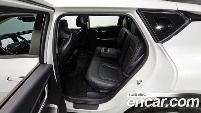 Kia EV6 Air, 2022 11