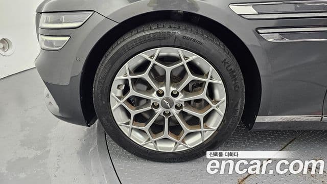 Genesis G80 (RG3) бензин 2.5 турбо AWD, 2021 все фото