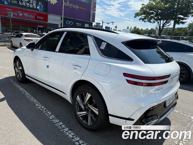 Genesis GV70, 2025 все фото