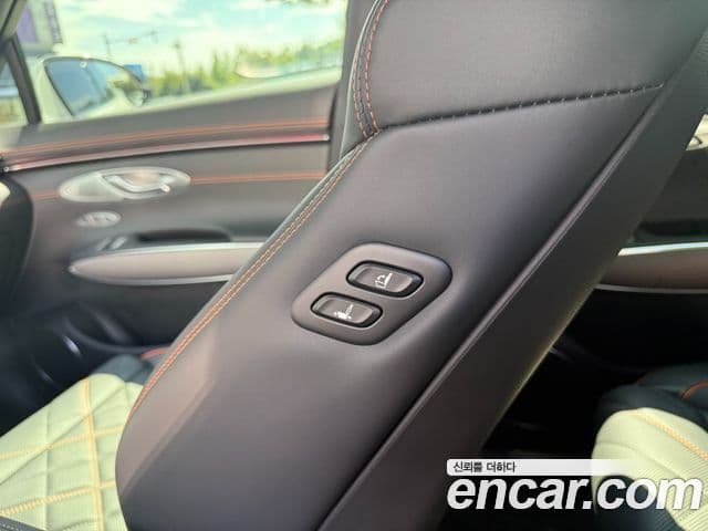 Genesis GV70, 2025 16