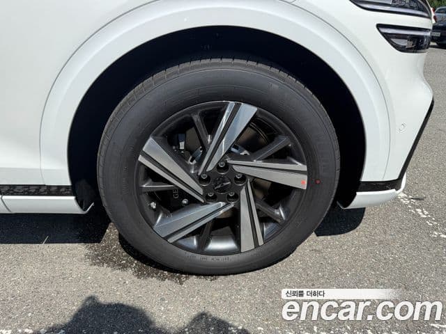 Genesis GV70, 2025 20