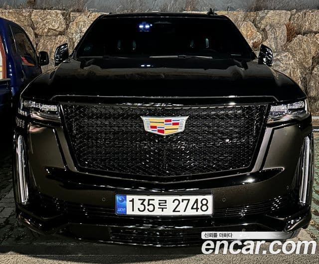 Cadillac Escalade 5세대 ESV Sport Platinum