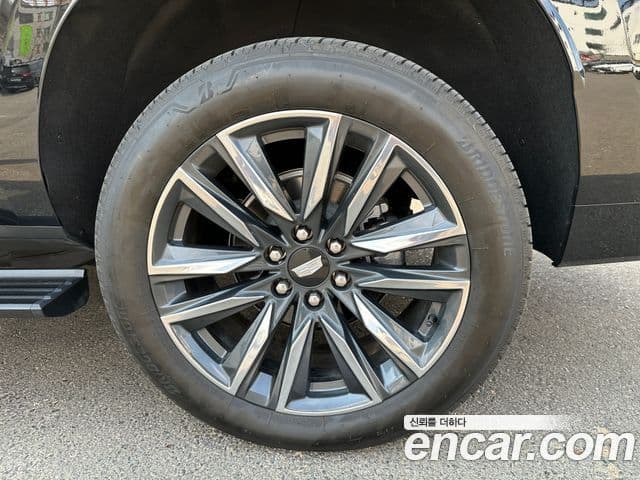 Cadillac Escalade 5세대 ESV Sport Platinum, 2024 все фото