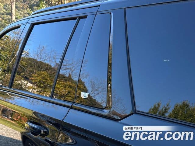 Cadillac Escalade 5세대 ESV Sport Platinum, 2024 16