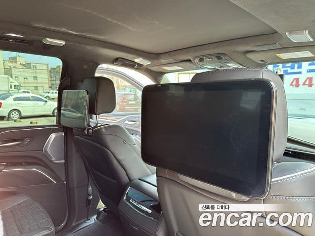 Cadillac Escalade 5세대 ESV Sport Platinum, 2024 20