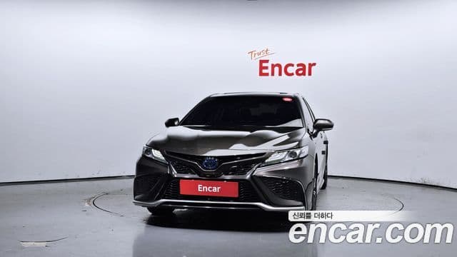 Toyota 캠리 (XV70) 2.5 XSE гибрид, 2023 3