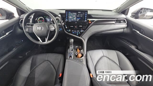 Toyota 캠리 (XV70) 2.5 XSE гибрид, 2023 7