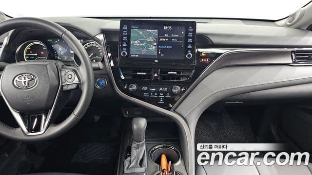 Toyota 캠리 (XV70) 2.5 XSE гибрид, 2023 14