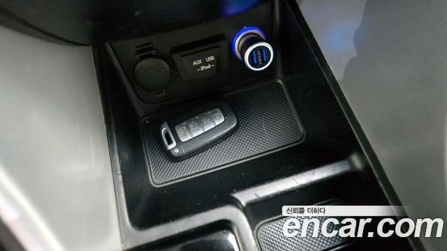 Hyundai YF Sonata LPI Premier(для людей с инвалидностью), 2010 18