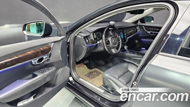 Volvo S90 T5 Momentum, 2017 11