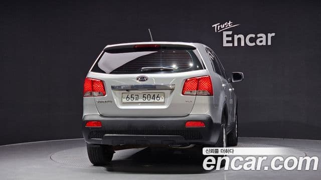 Kia Sorento R люксовая версия, 2012 4