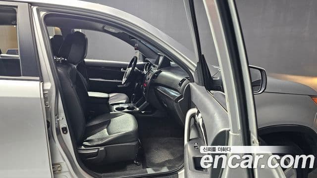 Kia Sorento R люксовая версия, 2012 17