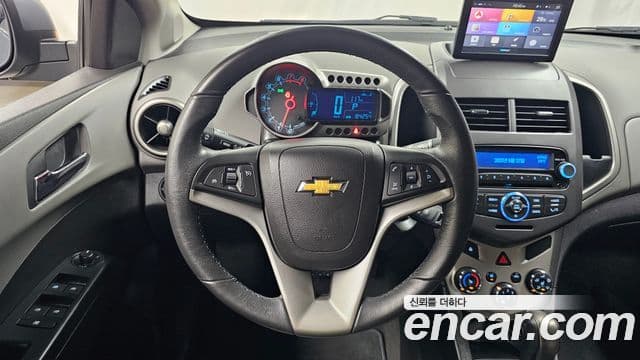 Chevrolet(GM대우) 아베오 седан топовая версия, 2015 13