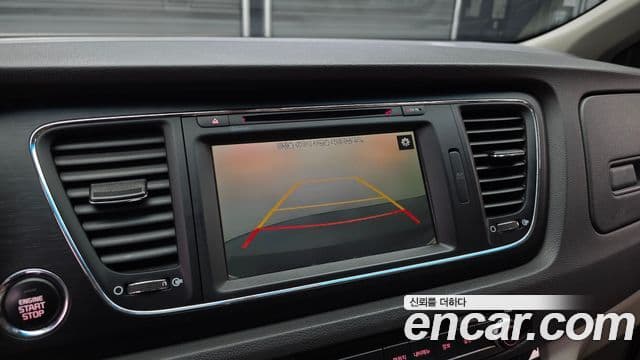 Kia All New Carnival Luxury, 2016 15