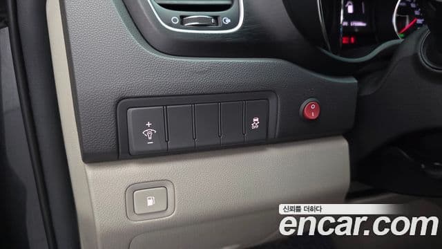 Kia All New Carnival Luxury, 2016 18