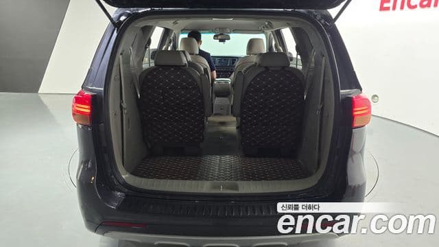 Kia All New Carnival Luxury, 2016 20