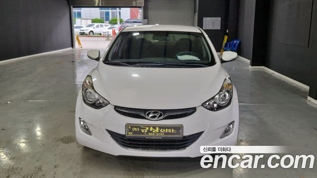 Hyundai Avante MD Premier, 2012 3