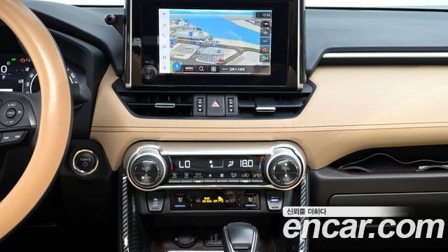 Toyota RAV4 5세대 2.5 4WD гибрид LTD, 2023 14