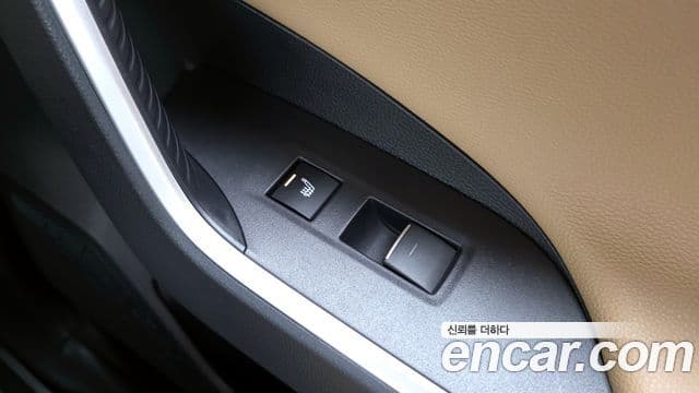 Toyota RAV4 5세대 2.5 4WD гибрид LTD, 2023 19