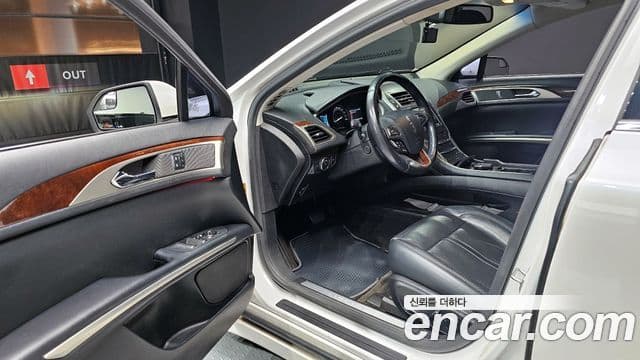 Lincoln New MKZ 2세대, 2015 10