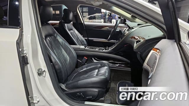 Lincoln New MKZ 2세대, 2015 11