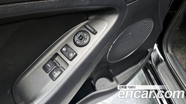 Kia K3 купе Prestige, 2015 18