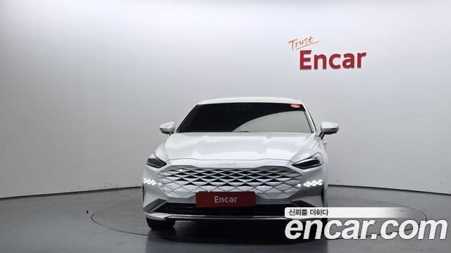 Kia K8 Prestige(арендный автомобиль), 2023 3