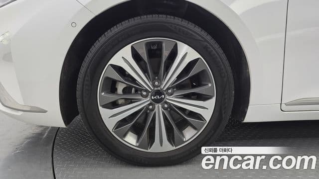 Kia K8 Prestige(арендный автомобиль), 2023 все фото