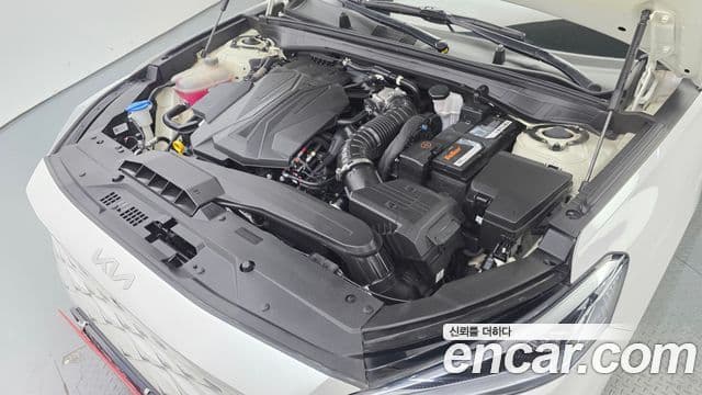 Kia K8 Prestige(арендный автомобиль), 2023 6