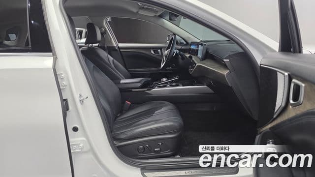 Kia K8 Prestige(арендный автомобиль), 2023 10