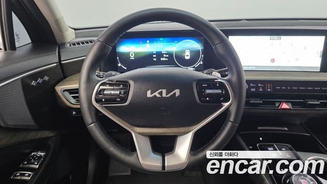 Kia K8 Prestige(арендный автомобиль), 2023 13